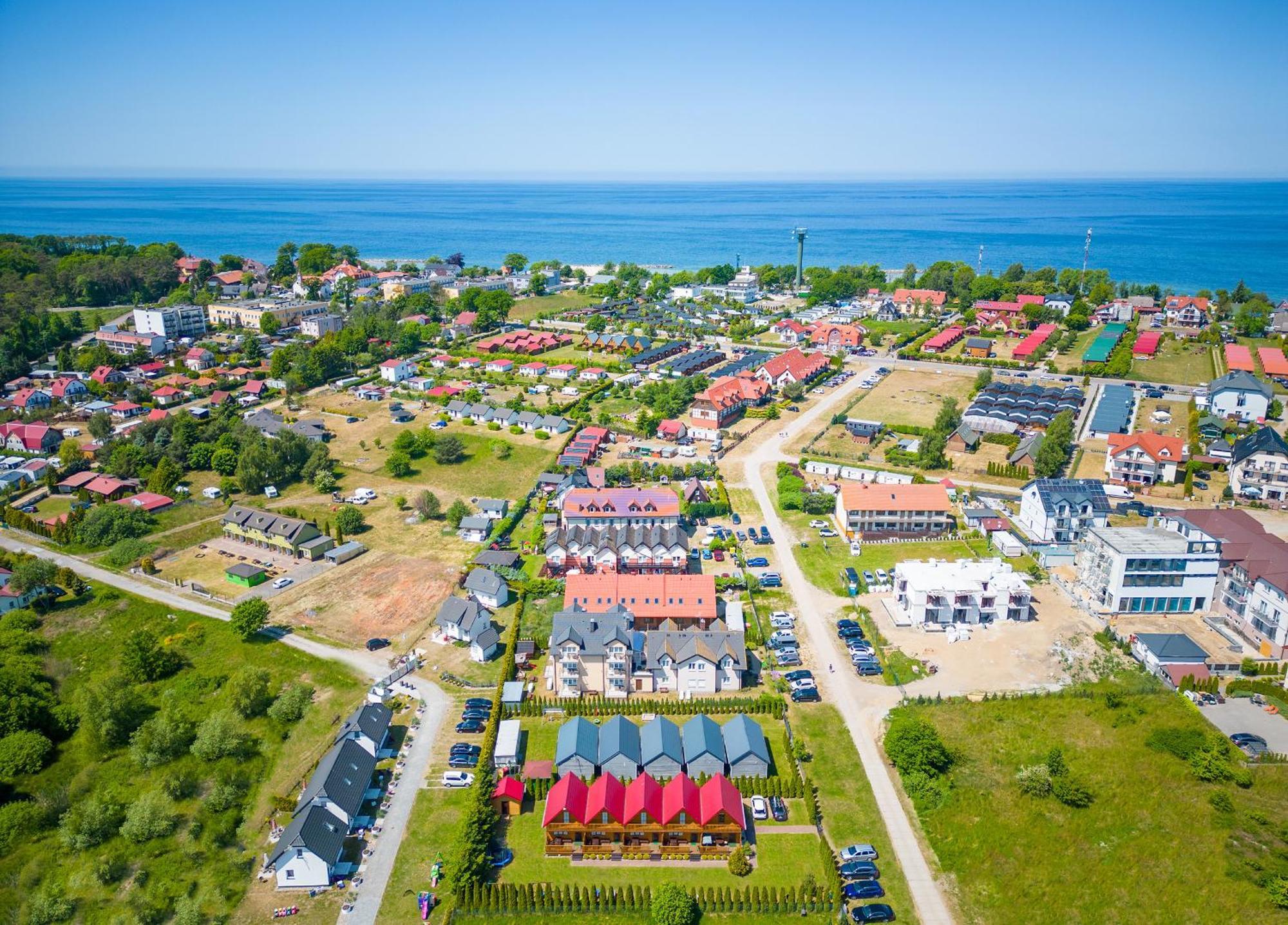 Domki Lux Jarosławiec Exteriör bild